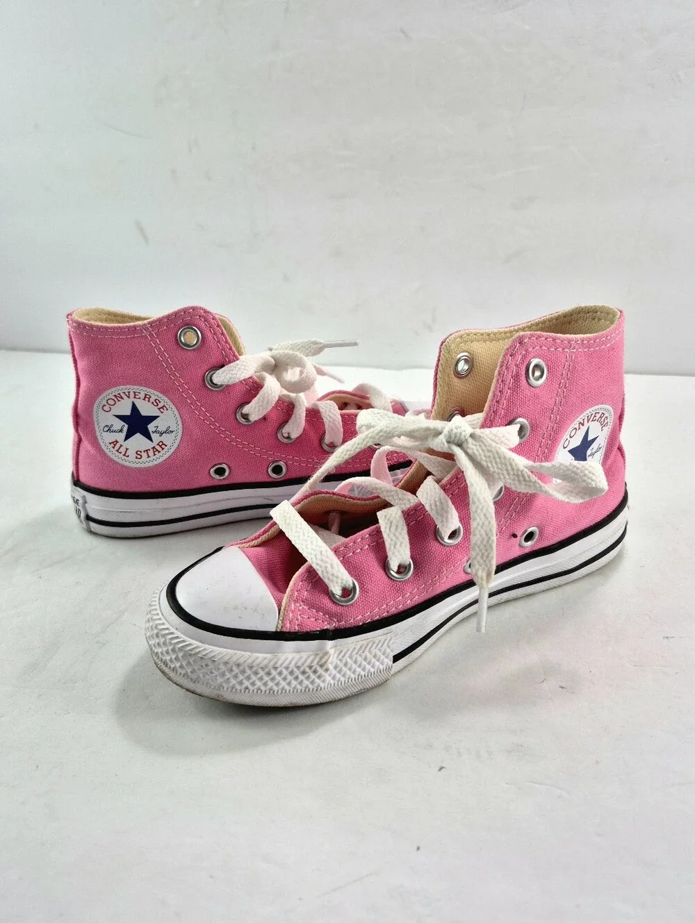 Converse Chuck Taylor All Star Pink High Top Sneakers Kids Size 11